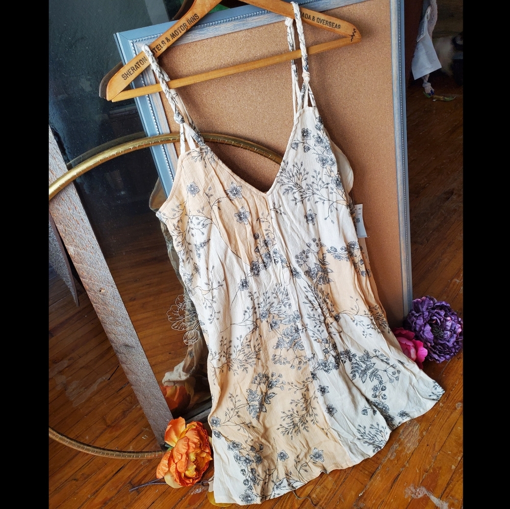 NWT O'Neill Floral Beachy Linen Sun Dress - Picture 8 of 9